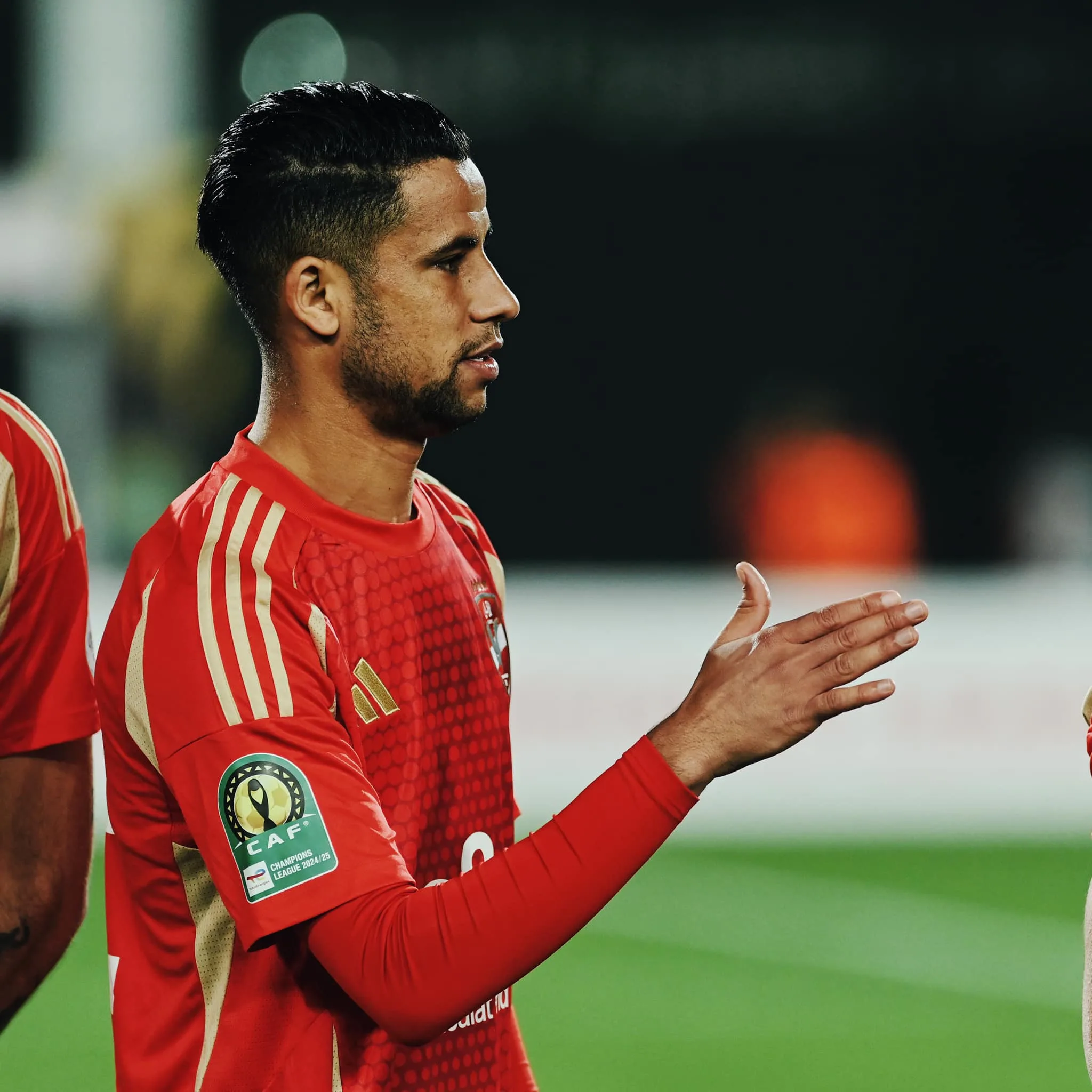 الأهلي: تلقي عروض لاستعارة وشراء رضا سليم والقرار خلال أيام