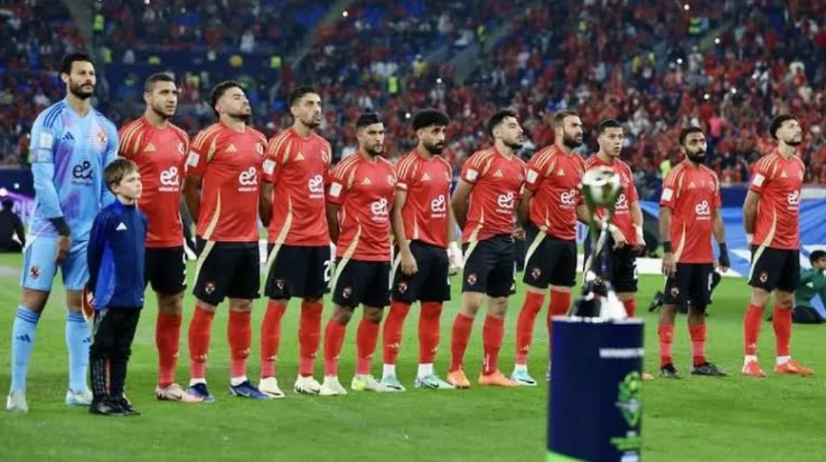 الأهلي يتجه للإعارة لتحديد مستقبل نجمه العائد من تجربة الاحتراف (حصري) الأهلي يتجه للإعارة لتحديد مستقبل نجمه العائد من تجربة الاحتراف (حصري)