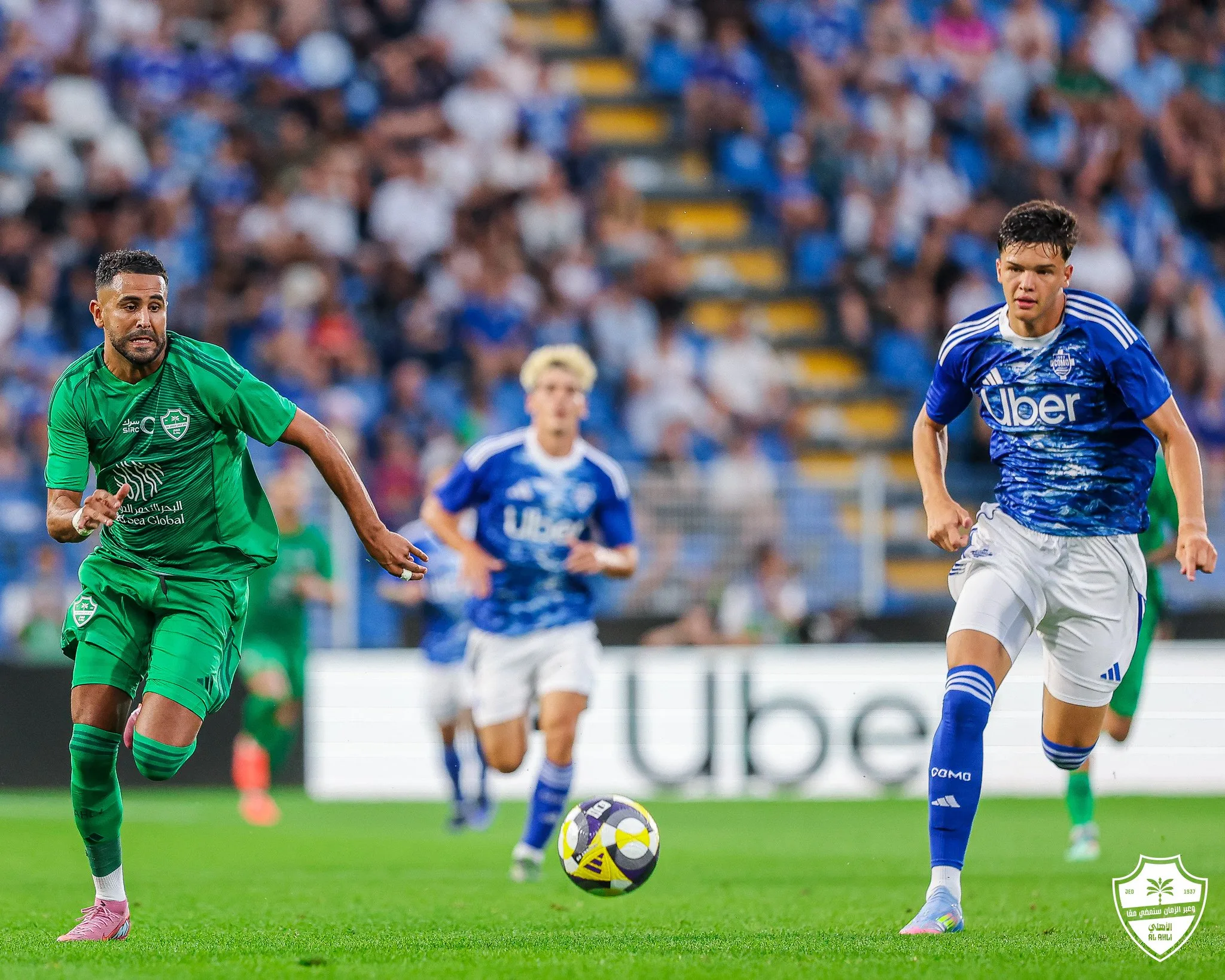 الأهلي يتلقى هزيمة أمام كومو الإيطالي بثلاثة أهداف. الأهلي يتلقى هزيمة أمام كومو الإيطالي بثلاثة أهداف.