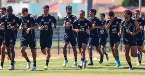 الأهلي يجري تدريبه الأخير في معسكر تونس قبل العودة إلى القاهرة اليوم.