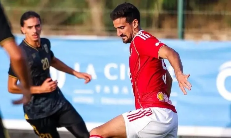 الأهلي يحقق انتصاراً ودياً على الملعب التونسي بنتيجة 4-1 الأهلي يحقق انتصاراً ودياً على الملعب التونسي بنتيجة 4-1