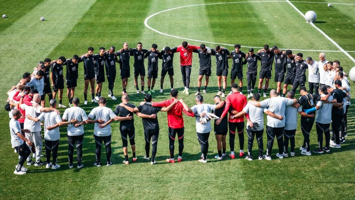 الأهلي يستأنف تدريباته اليوم تحضيرًا للموسم المقبل الأهلي يستأنف تدريباته اليوم تحضيرًا للموسم المقبل