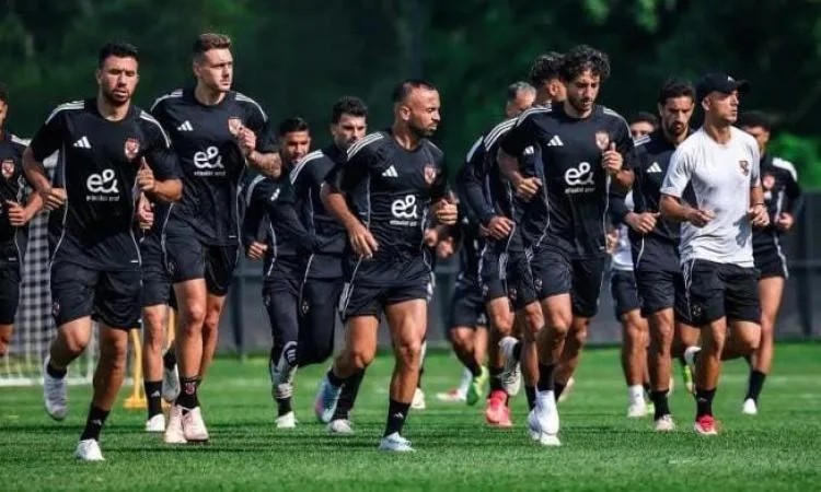 الأهلي يشرع في تجهيزاته للموسم الجديد الاثنين القادم الأهلي يشرع في تجهيزاته للموسم الجديد الاثنين القادم