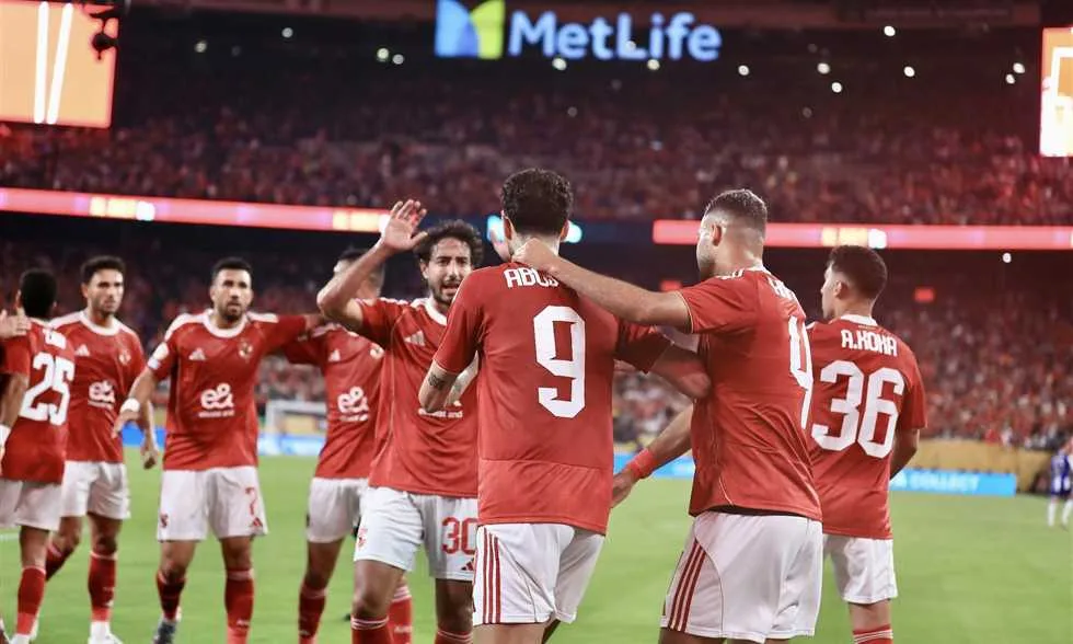 الأهلي يعلن بدء تحضيراته للموسم الجديد يوم الإثنين المقبل الأهلي يعلن بدء تحضيراته للموسم الجديد يوم الإثنين المقبل