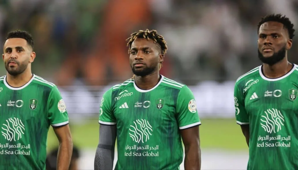 الأهلي يقرر مصير لاعبه بشأن الانتقال إلى الدوري الفرنسي الأهلي يقرر مصير لاعبه بشأن الانتقال إلى الدوري الفرنسي
