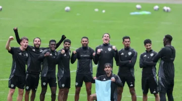 الأهلي يملأ فراغ الهلال في هونغ كونغ