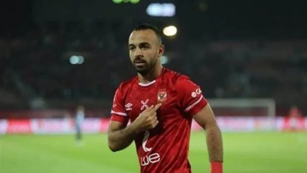 الأهلي يوضح موقفه من الاستغناء عن أفشة وحسين الشحات. الأهلي يوضح موقفه من الاستغناء عن أفشة وحسين الشحات.