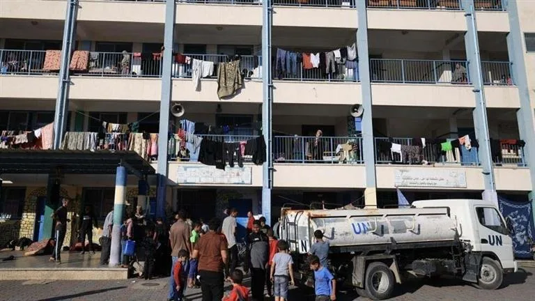 الأونروا: سكان غزة بما في ذلك موظفونا يعانون من الإغماء نتيجة الجوع. الأونروا: سكان غزة بما في ذلك موظفونا يعانون من الإغماء نتيجة الجوع.