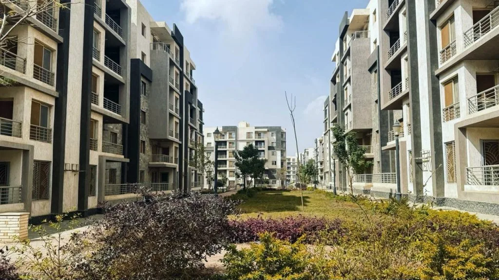 الإسكان تستكمل تسليم 1008 وحدات سكنية من مشروع جنة مصر في القاهرة الجديدة غداً. الإسكان تستكمل تسليم 1008 وحدات سكنية من مشروع جنة مصر في القاهرة الجديدة غداً.