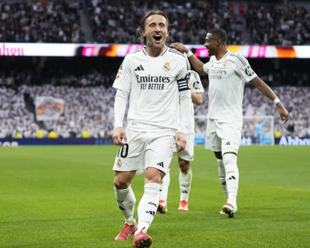الإصابات تتيح الفرصة لريال مدريد للمرة الأولى! والدليل أسينسيو وجونزالو الإصابات تتيح الفرصة لريال مدريد للمرة الأولى! والدليل أسينسيو وجونزالو