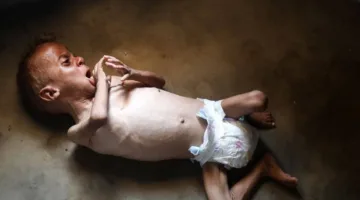 الإعلام الرسمي ينبه: غزة تواجه خطر حدوث مذبحة جماعية لـ 100 ألف طفل خلال أيام.