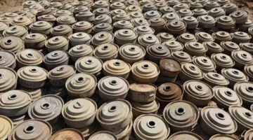 الإعلام اليمني: 107 ضحايا يمنيين بين قتيل وجريح نتيجة الألغام الحوثية