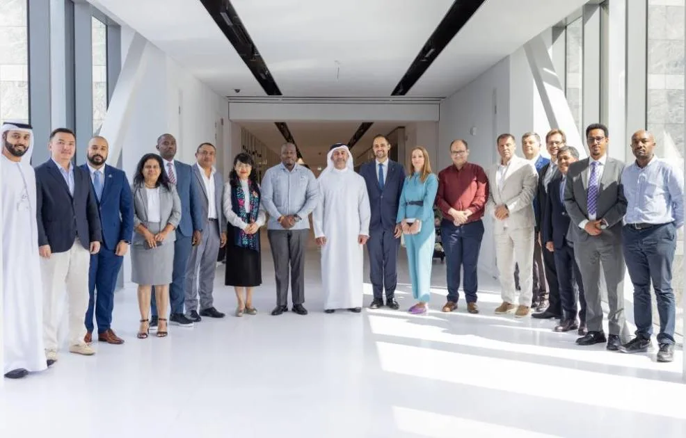 الإمارات تدشن البرنامج العالمي لقيادات القطاع الصحي الإمارات تدشن البرنامج العالمي لقيادات القطاع الصحي
