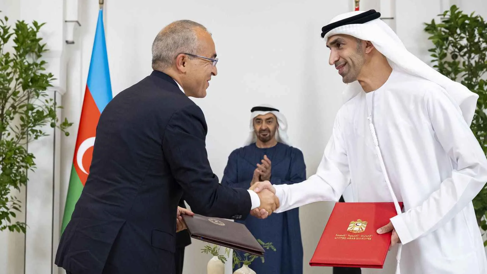 الإمارات وأذربيجان تُبرمان اتفاقية شراكة اقتصادية متكاملة الإمارات وأذربيجان تُبرمان اتفاقية شراكة اقتصادية متكاملة