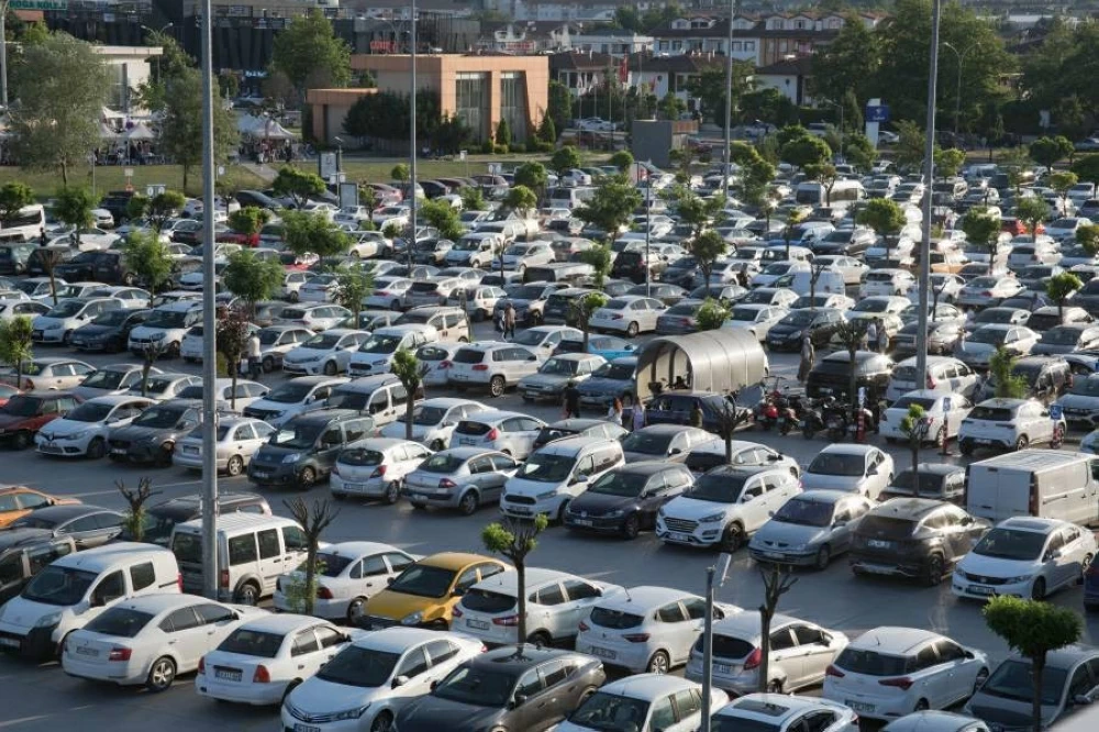 الاتحاد الأوروبي يتفاوض مع إدارة ترامب حول التعريفات الجمركية