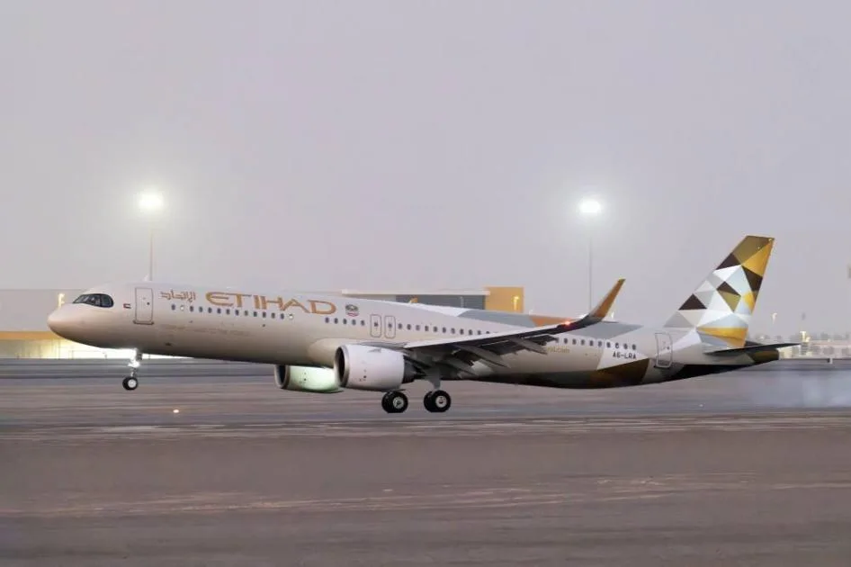 «الاتحاد للطيران» تتسلم أول طائرة من طراز إيرباص A321LR في أبوظبي «الاتحاد للطيران» تتسلم أول طائرة من طراز إيرباص A321LR في أبوظبي