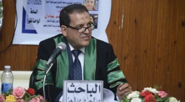 الباحث عبد الرحمن منصور يحصل على درجة الماجستير في توعية المجتمع بالقضايا الصحية من خلال وسائل التواصل الاجتماعي.