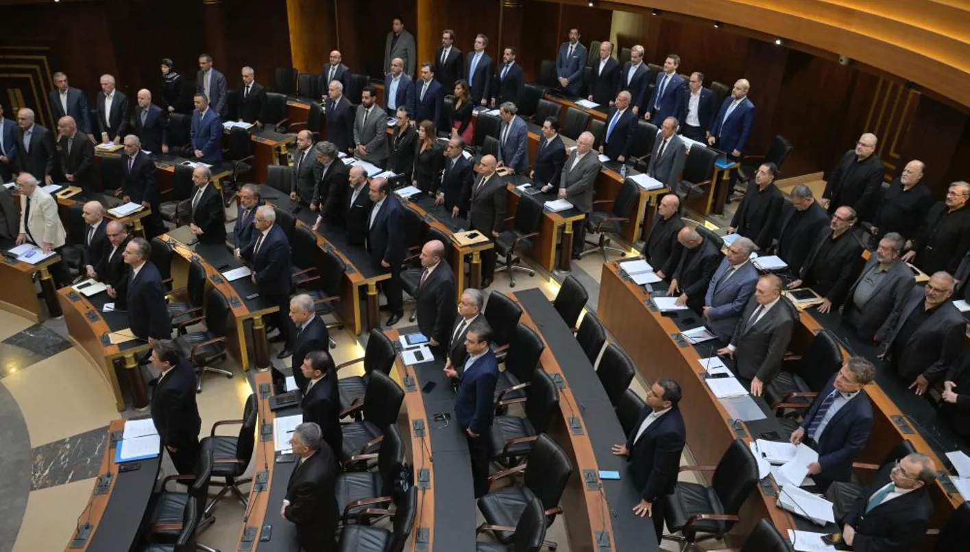 البرلمان لم يحل أزمة الاغتراب… هل تمثل تهديدًا للحكومة؟ البرلمان لم يحل أزمة الاغتراب… هل تمثل تهديدًا للحكومة؟