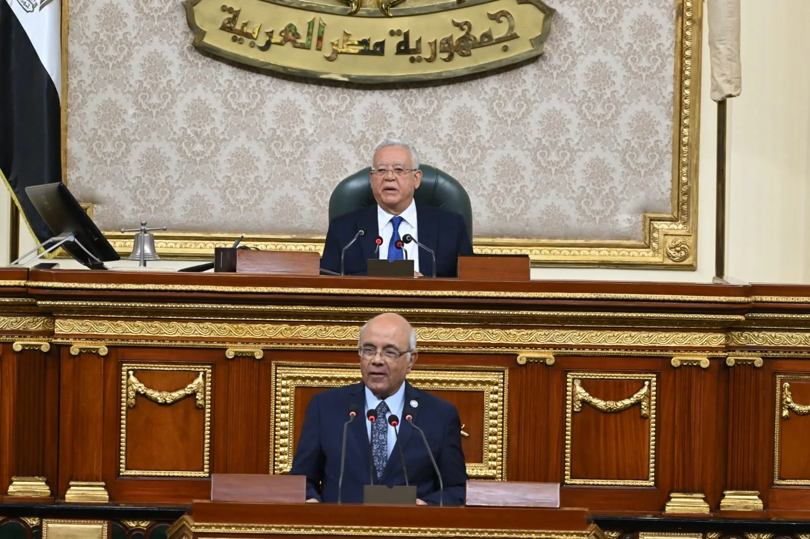 البرلمان يُقرّ المادة الأولى من مشروع قانون الإيجار القديم. البرلمان يُقرّ المادة الأولى من مشروع قانون الإيجار القديم.