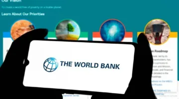 البنك الدولي: استخدام الهواتف المحمولة يضاعف عدد حاملي الحسابات البنكية والمالية