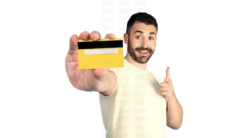 البنوك تعرض مجموعة من الخدمات والمنتجات المجانية في هذا التاريخ