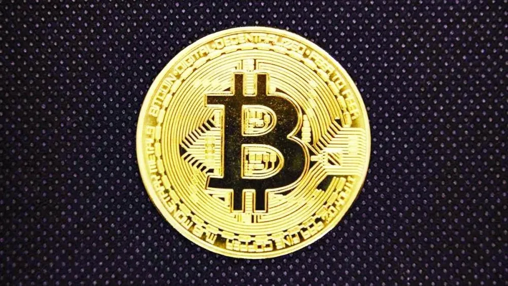 البيتكوين تحقق ارتفاعًا جديدًا وتتخطى حاجز 118300 دولار البيتكوين تحقق ارتفاعًا جديدًا وتتخطى حاجز 118300 دولار