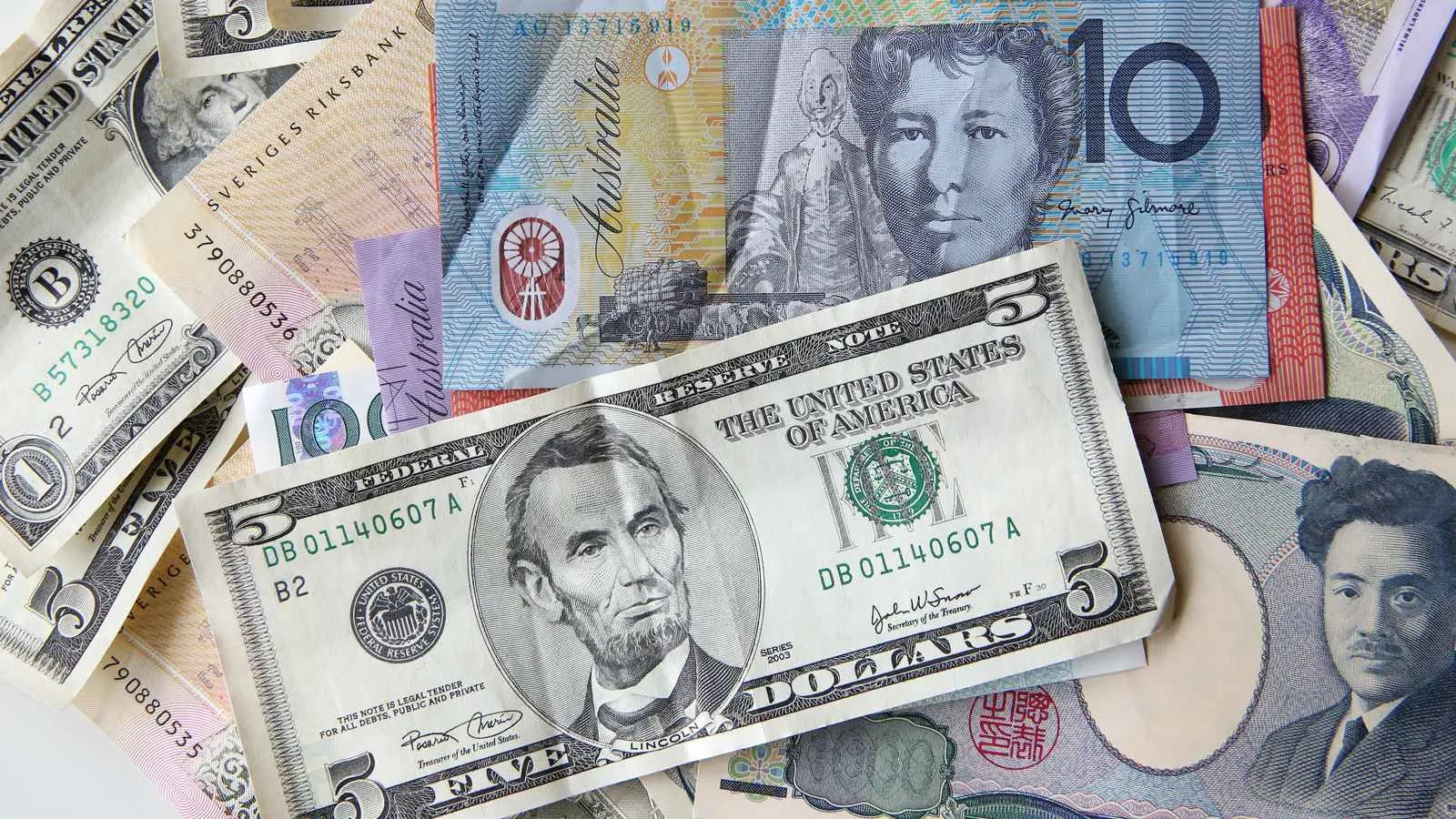 التحليل الفني: زوج العملات AUD/USD يتفاعل مع منطقة العرض