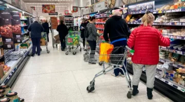 التضخم في بريطانيا يتخطى التقديرات ويصل إلى 3.6% في يونيو