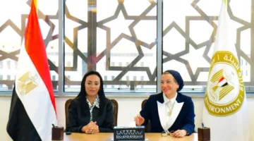 التعاون البيئي: إبرام مذكرة تفاهم مع الهلال الأحمر بشأن “إعادة التدوير والتخلص الآمن والقانوني”