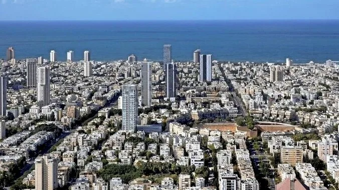 التعاون مع إسرائيل قد يبدأ من أول دولة إسلامية تمتلك أسلحة نووية. التعاون مع إسرائيل قد يبدأ من أول دولة إسلامية تمتلك أسلحة نووية.