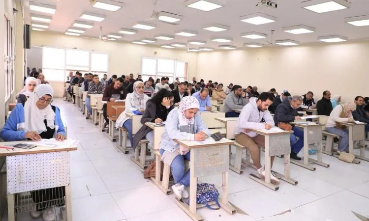 “التعليم العالي”: 28 ألف طالب يتقدمون لاختبارات الكفاءة