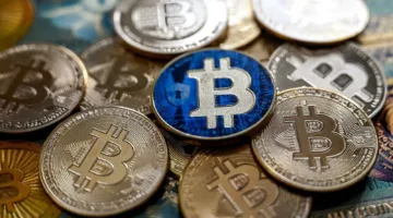 التفاؤل المؤسسي يعيد الحياة لسوق العملات الرقمية ويزيد قيمته إلى 4 تريليونات دولار