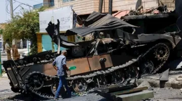 الجارديان: ما يثير القلق في سوريا ليس العنف ذاته بل سهولة اندلاعه