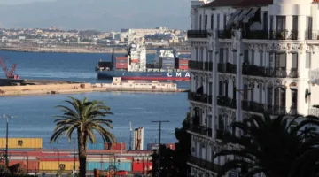 الجزائر تستأنف العمل في 3 أرصفة بميناء العاصمة لتعزيز حركة النقل البحري