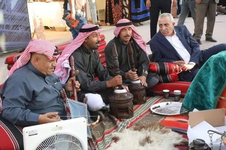 الجلسة الثقافية في “جرش” تجذب وزراء وفنانين الجلسة الثقافية في “جرش” تجذب وزراء وفنانين