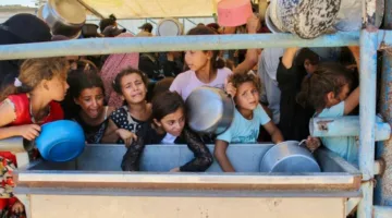 الجوع يتسبب في وفاة 21 طفلاً في غزة خلال 72 ساعة.. والضربات الإسرائيلية مستمرة