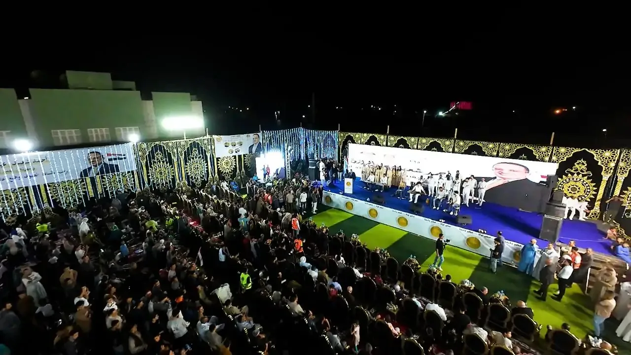 «الحزب الجمهوري» يعقد مؤتمرًا حاشدًا في الجيزة لتأييد مرشحه في انتخابات مجلس الشيوخ 2025.