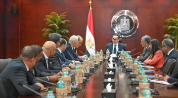 «الخطيب» يناقش فرص الاستثمار مع مجموعة «ايشيكتاش» التركية وعدد من الشركات المصرية والعالمية