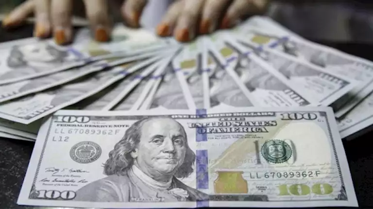 الداخلية تلقي القبض على قضايا تهريب عملات أجنبية بقيمة تتجاوز 4 ملايين جنيه الداخلية تلقي القبض على قضايا تهريب عملات أجنبية بقيمة تتجاوز 4 ملايين جنيه