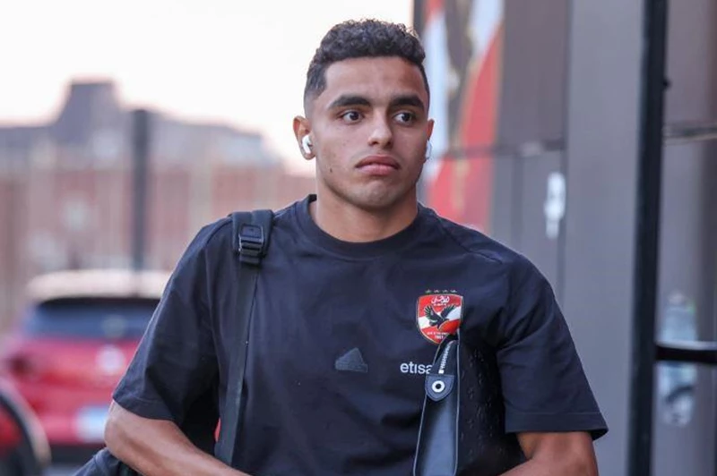 الدبيس: الانضمام إلى سيراميكا يمثل تحدٍ جديد في مسيرتي.. وآمل في الانضمام لمنتخب مصر الدبيس: الانضمام إلى سيراميكا يمثل تحدٍ جديد في مسيرتي.. وآمل في الانضمام لمنتخب مصر