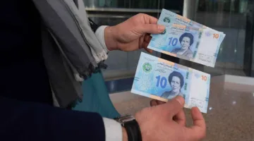 الدينار التونسي يصل إلى أعلى قيمة له أمام الدولار منذ عام 2022