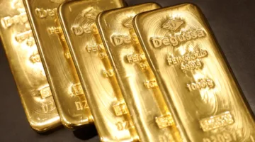 الذهب ينخفض بنسبة 0.3% بعد التوصل إلى اتفاق تجاري بين الولايات المتحدة واليابان