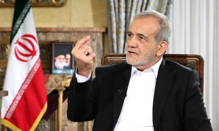الرئيس الإيراني: أطفال غزة يتعرضون للموت جوعاً بينما يشاهد العالم. الرئيس الإيراني: أطفال غزة يتعرضون للموت جوعاً بينما يشاهد العالم.