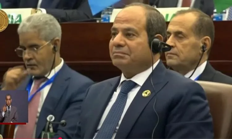الرئيس السيسي: مصر تعبر عن التزامها التام بتعزيز قدرة منطقة شمال أفريقيا الرئيس السيسي: مصر تعبر عن التزامها التام بتعزيز قدرة منطقة شمال أفريقيا