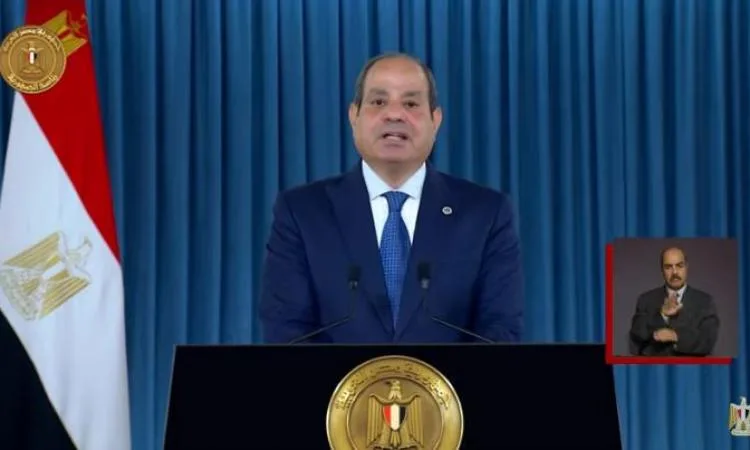 الرئيس السيسي: مصر ستبقى قوية من الداخل وعصيّة على الفتن.