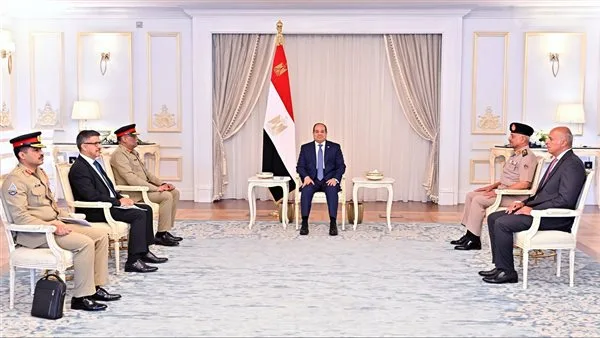 الرئيس السيسي يشدد على أهمية تعزيز الاعتراف بالدولة الفلسطينية المستقلة خلال لقائه برئيس هيئة الأركان الباكستانية