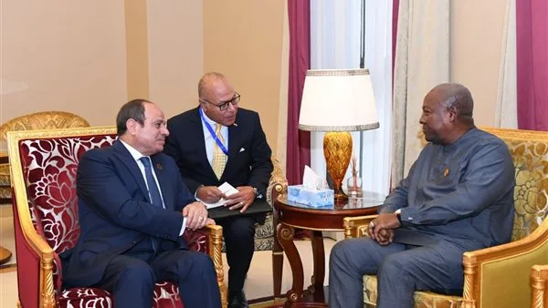 الرئيس السيسي يناقش مع نظيره الغاني التحديات التي تعيق التكامل القاري الرئيس السيسي يناقش مع نظيره الغاني التحديات التي تعيق التكامل القاري