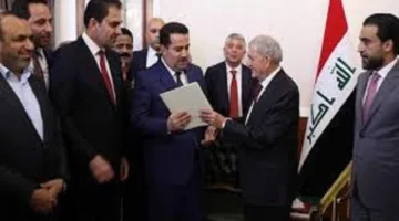 الرئيس العراقي ورئيس الحكومة يعلنان عن فتح تحقيق في حريق الكوت وتعويض المتأثرين.