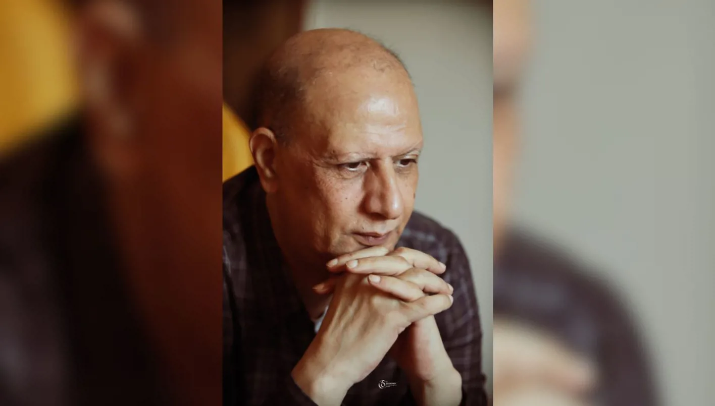 الروائي أشرف الصباغ لـ’النهار’: العالم تحت سيطرة مجموعة من الحماقة
