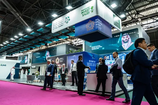 الرياض تُهيئ نفسها لاستقبال معرض الدفاع العالمي 2026 مع حجز 90% من المساحة المتاحة. الرياض تُهيئ نفسها لاستقبال معرض الدفاع العالمي 2026 مع حجز 90% من المساحة المتاحة.